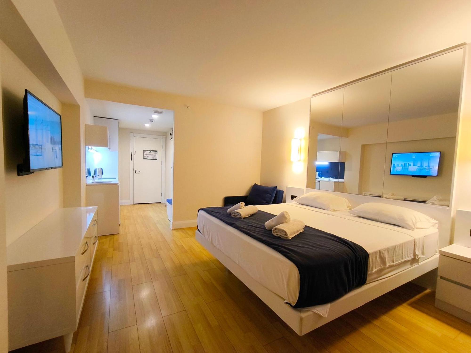 Orbi-city Sea View Apartament *